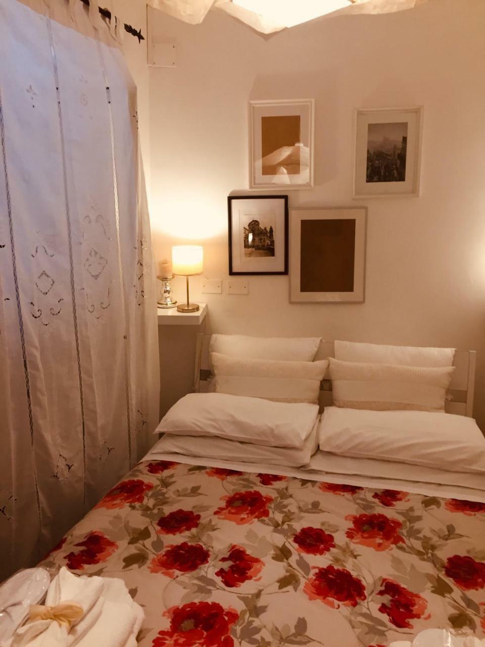 Casa Tipica Siciliana Patronale Home Bedandbreakfast Tremetrisoprailcielo Camere Con Vista, Colazione Interna In Terrazzo Panoramico Caltagirone Exterior foto